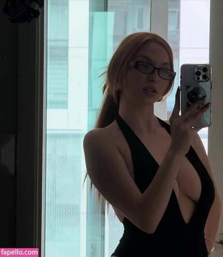 anastezi k pretty model photo