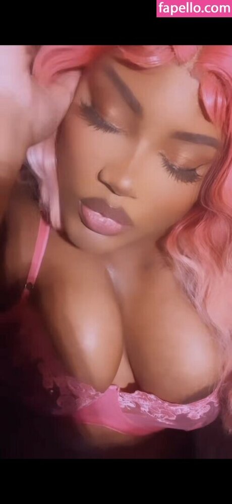 Punkythesinger model naked image