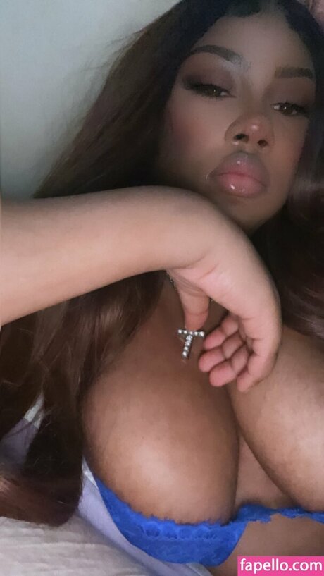 Punkythesinger model high quality picture