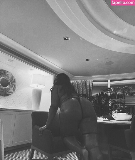 Punkythesinger model high quality pictures