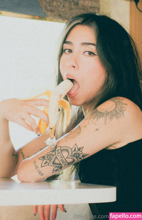 Portofbones xxx actress pic