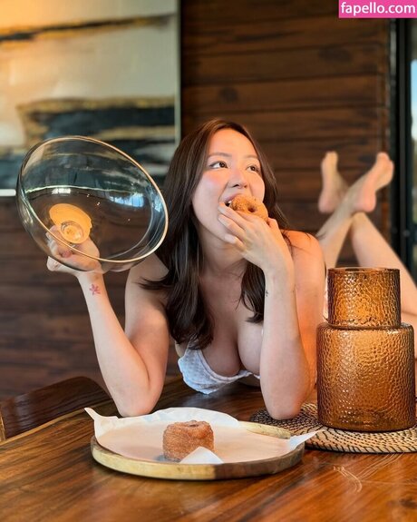 Kim Luz hot star photos