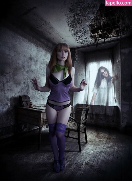 Velma Daphne Cosplay nice star gallery