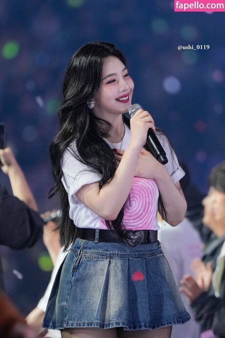 Park Soo young model top galleries