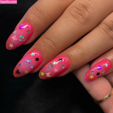 lizmendez model art pic