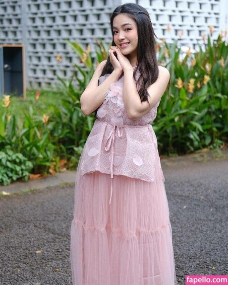 eca aura beautiful actress photos