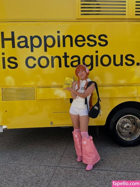 Kariwahh perfect model photos