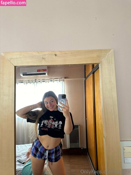 Lexi Thinks star sex galleries