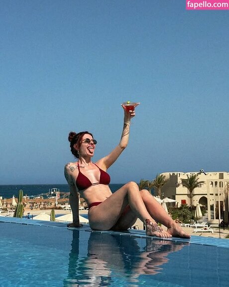 Mamarika model naked archive