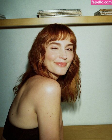 Leighton Meester hot star archive