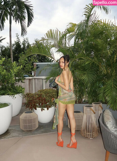 Jodie Woods nudes pornstar pics