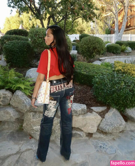 Jodie Woods model hot picture