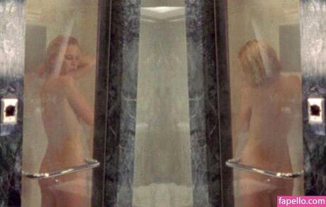 Karen Cliche model naked picture