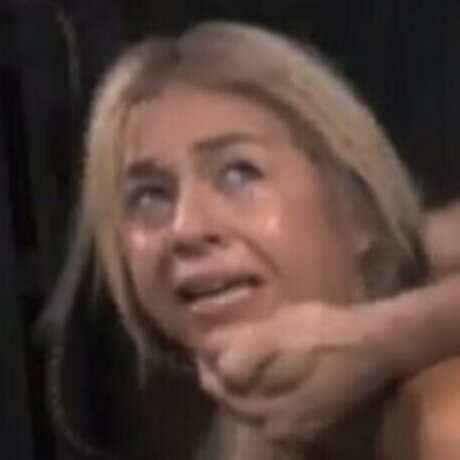 Sexuallybroken model exclusive pics