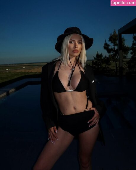 lilyabraun pornstar nice pictures