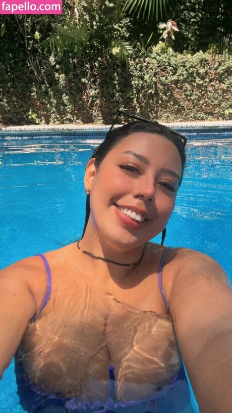 rukminimunera17 erotic model picture