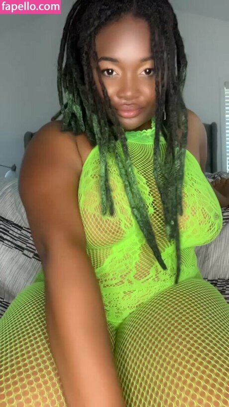 Ivy Dean star top archive