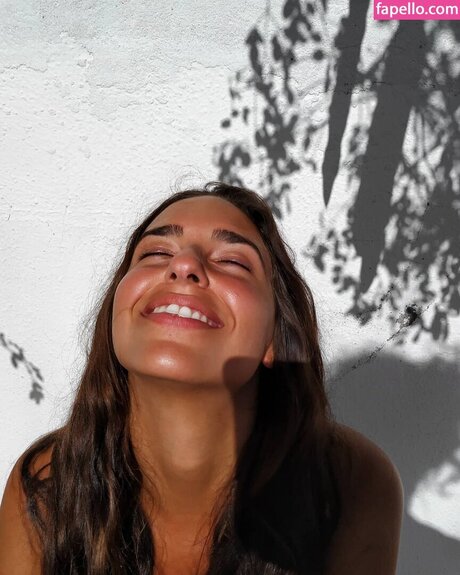 Claudia Acevedo Bueno pretty star pictures