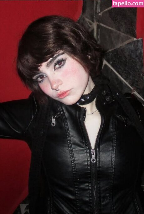 elinoiiddx best star photos