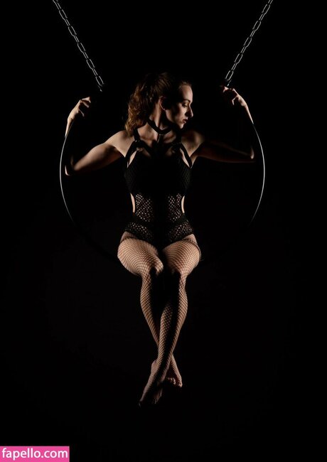 Larissa Schmiederer model art image