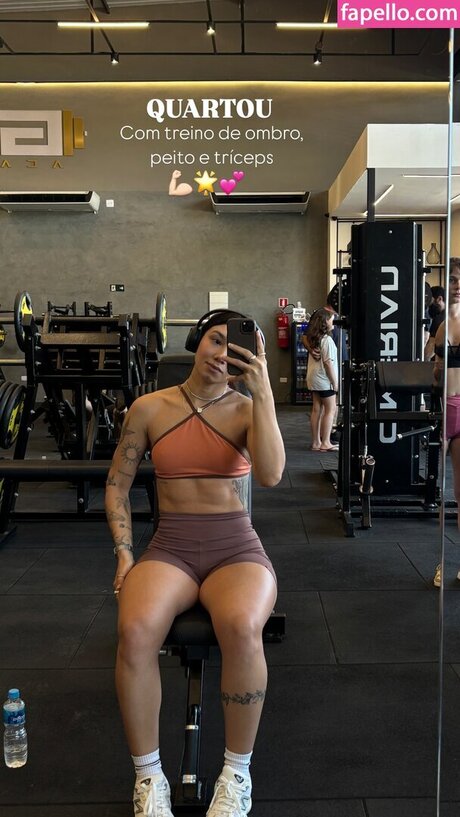 Glenda Higrid art model gallery