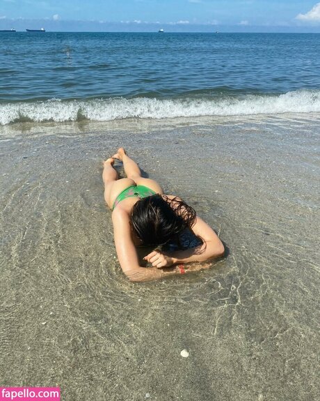 Pautips star nudes photos