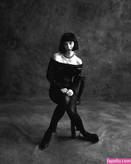 Lera Abova free model pic