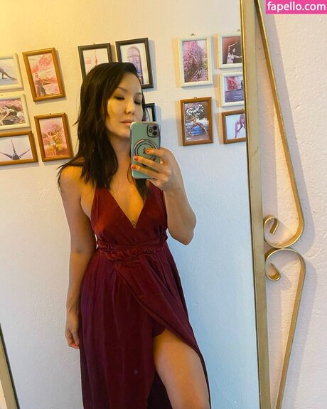 renathashen hot actress images