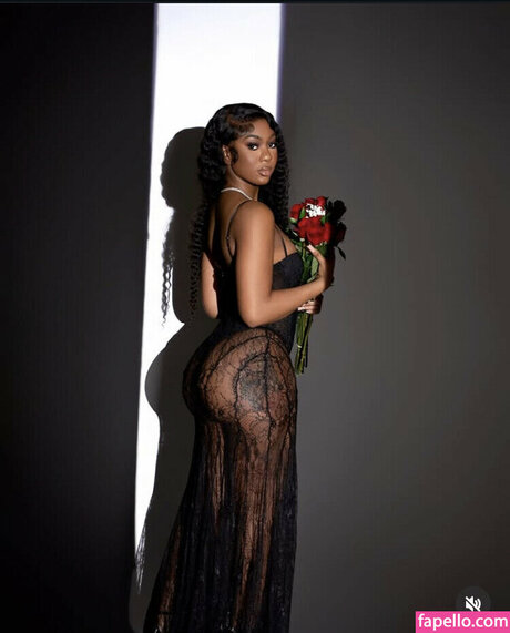 Cairothebiggesst xxx actress images