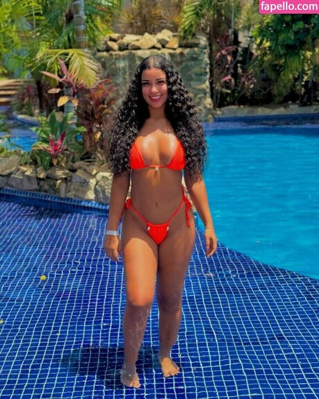 Amanda Lisboa sexy star images