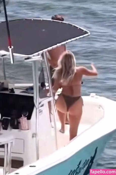 Cayla Vanderbaan model adult archive