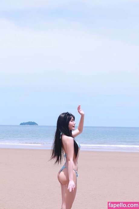 Dangomeaw sexy model images