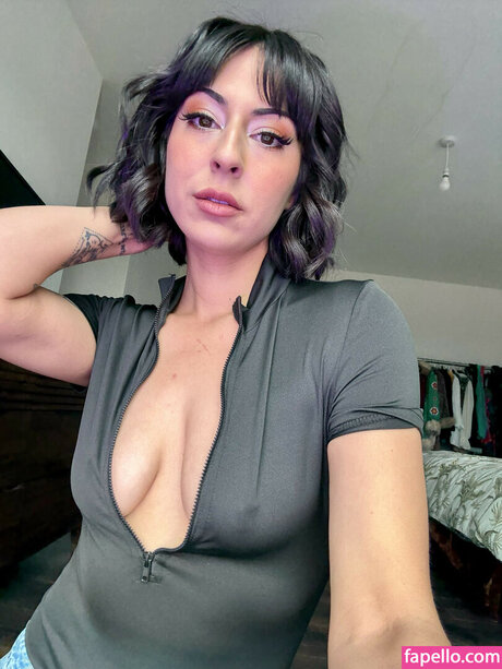 Veronica Gallardo perfect model photo