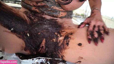 Julie Withthecake pornstar sex photos