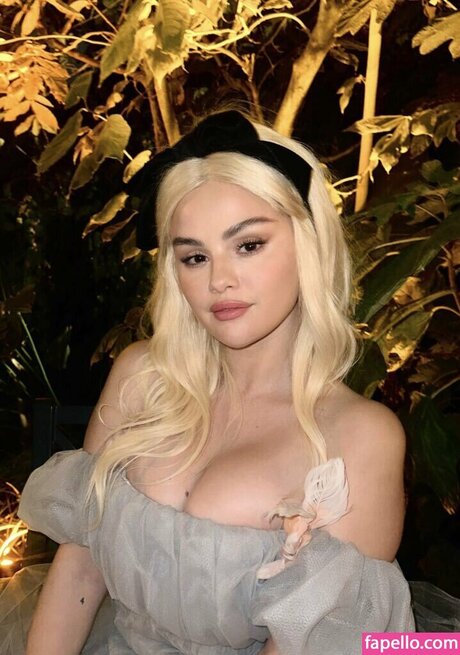 Emili Perez exclusive pornstar galleries