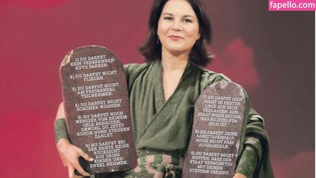 annalenabaerbock perfect model images