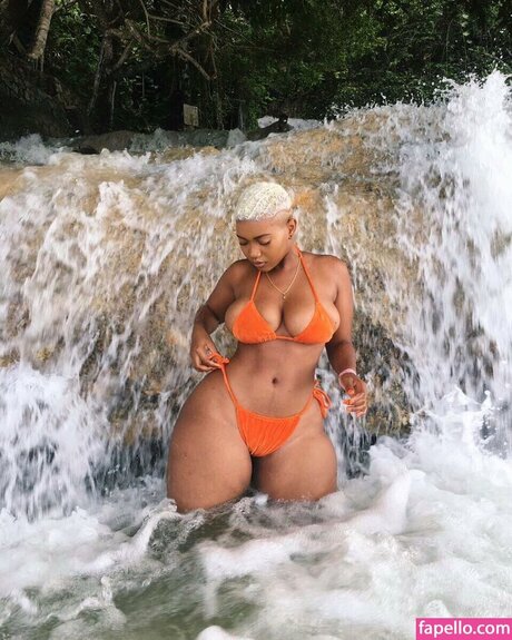 Jada Kingdom porn actress galleries