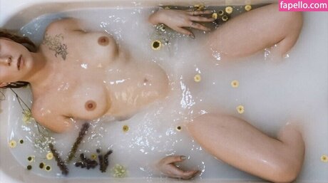 Madsdivitto sex actress gallery