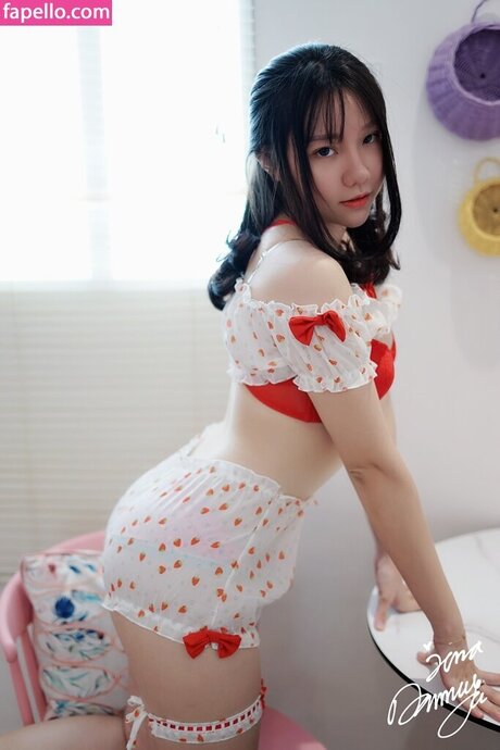 Jena Dam Maya xxx pornstar picture