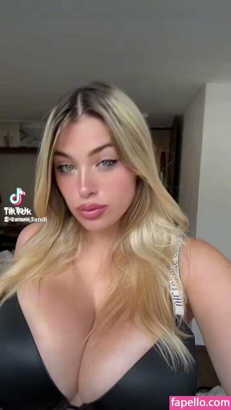 Camilandi star nude archive