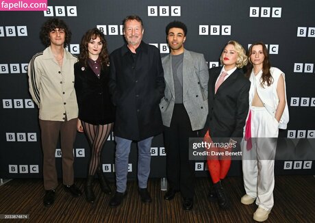 Freya Parks art star img