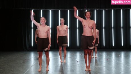 Sunayana Shetty sexy star img