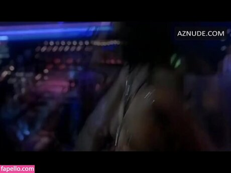 Jennifer Tilly model nudes pic