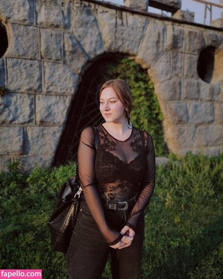 TKristina model adult images