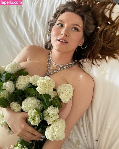 TKristina actress pics