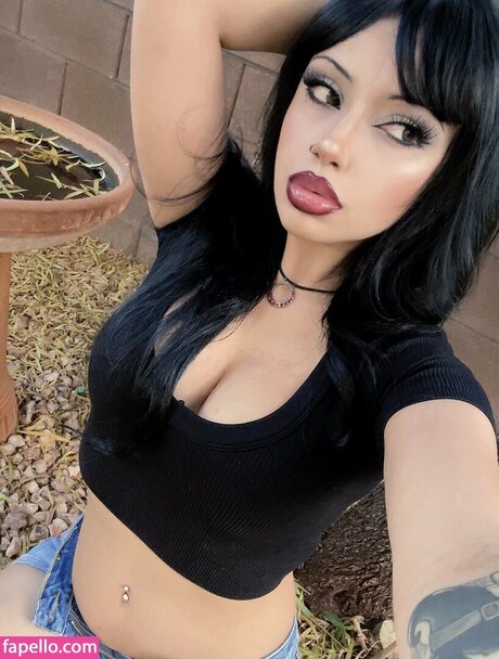 Liz Alexa nude pornstar image