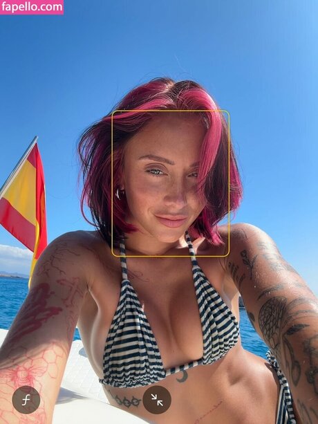 Tuli Acosta model sex image