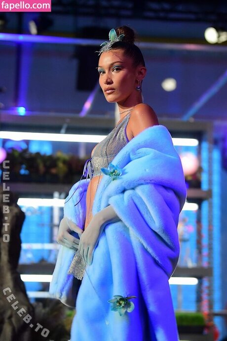 Bella Hadid star porn galleries