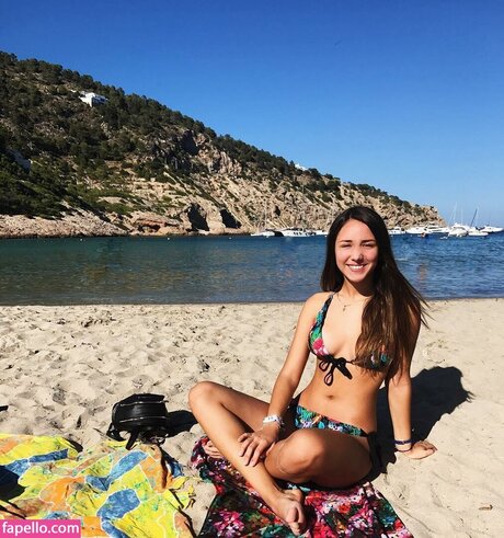 Micaela Caballero top actress images