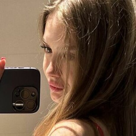 Tslanaxoxo xxx model picture